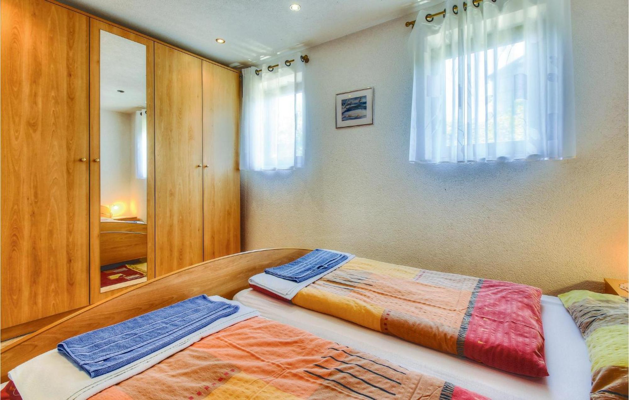 3 Bedroom Gorgeous Home In Буйе Экстерьер фото